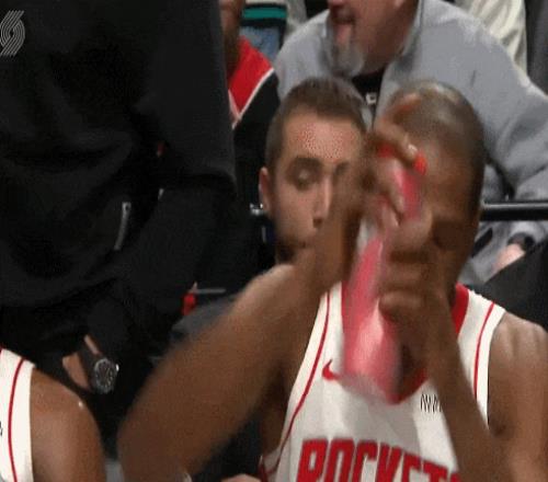 埃切维里告,别家人,携女友加盟,OD体育官网,OD体育平台,OD体育链接,OD体育官方