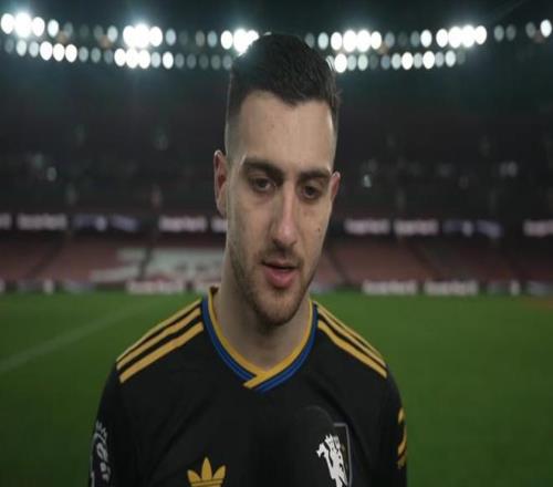 滕哈赫与球,员关系更近,阿莫林坚守,OD体育官网,OD体育平台,OD体育链接,OD体育官方